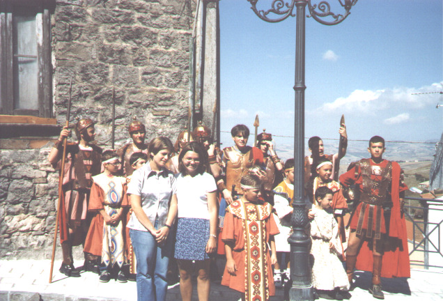 Grecesi people in procession